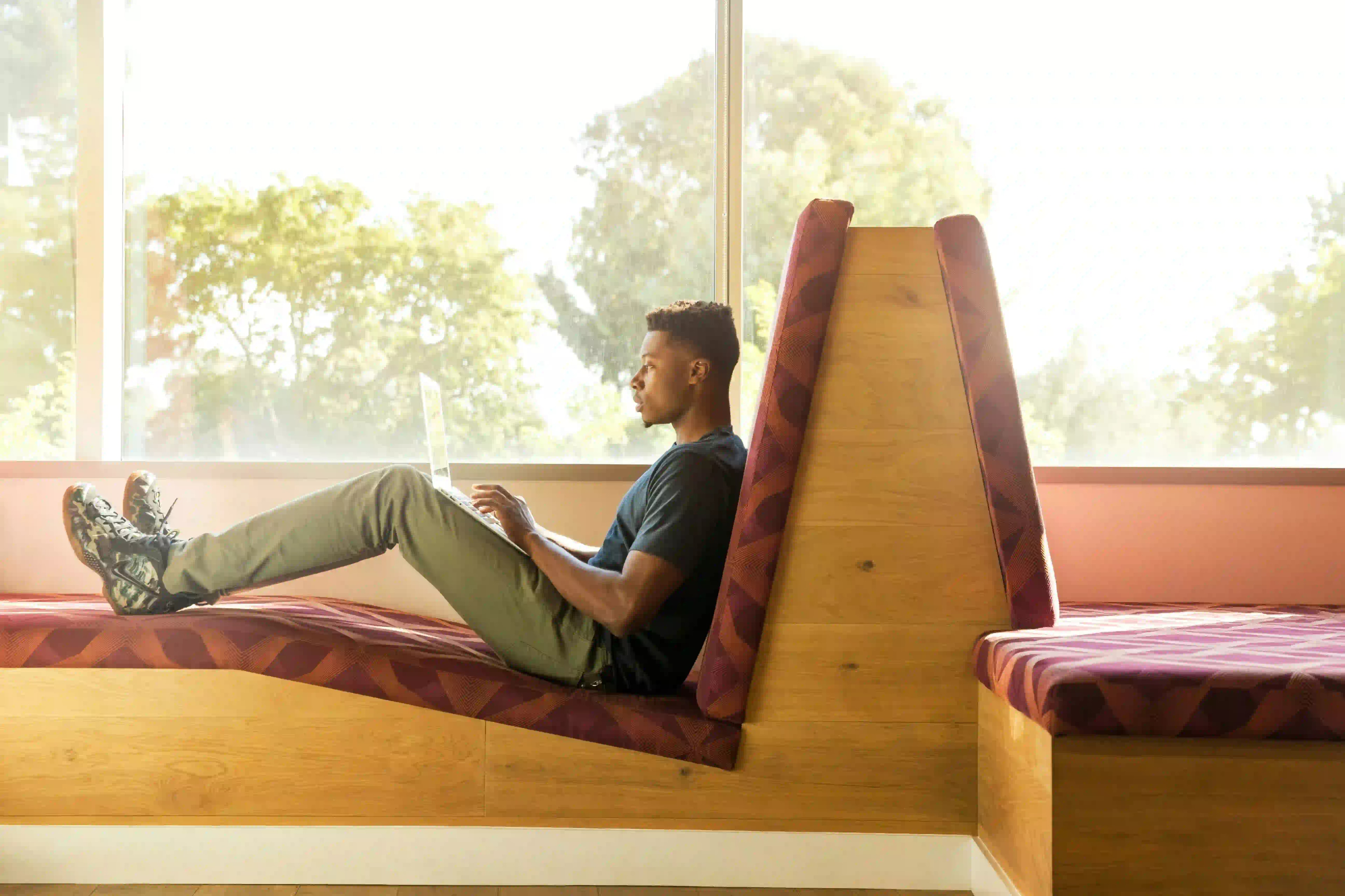 Navigating the GMAT: Online vs. In-Person Testing